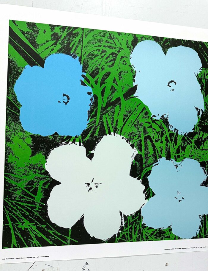 "Flowers" (Blue) by Andy Warhol 1970 Nouvelles Images Editors French printing Original Authentic